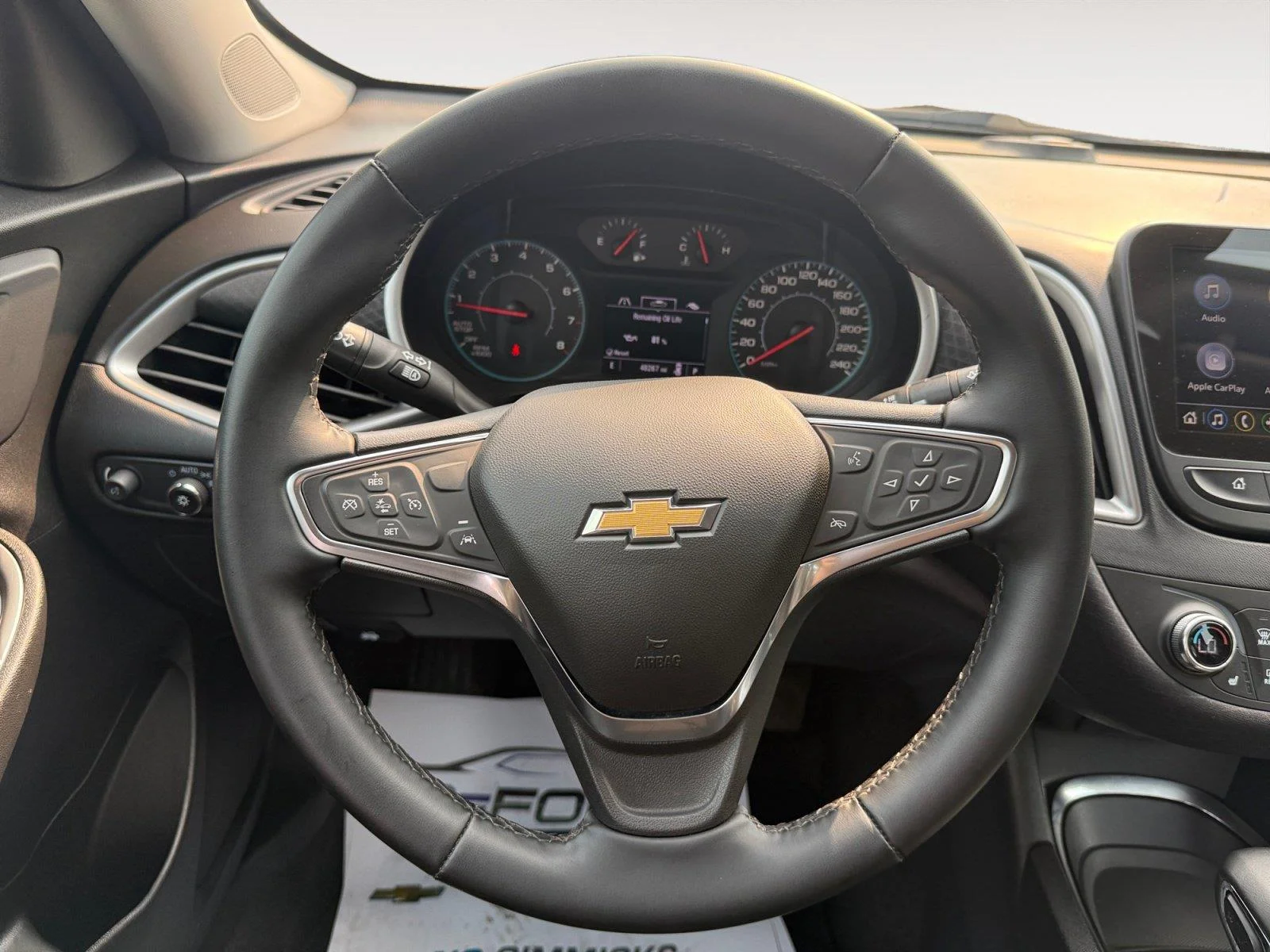 Used 2024 Summit White Chevrolet 1LT image 16