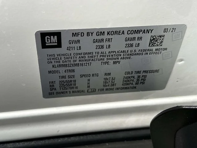Used 2021 White Buick Preferred image 17
