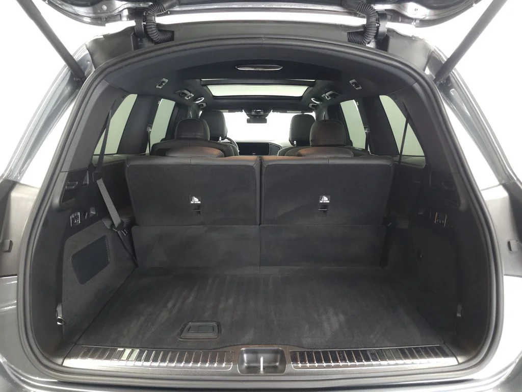 Certified Used 2025 Selenite Gray Metallic Mercedes-Benz GLS 450 image 32
