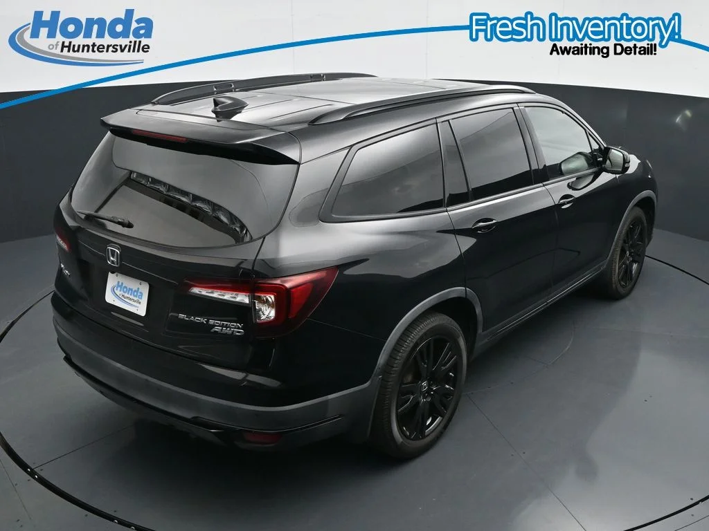 Used 2022 Crystal Black Pearl Honda Black Edition image 22
