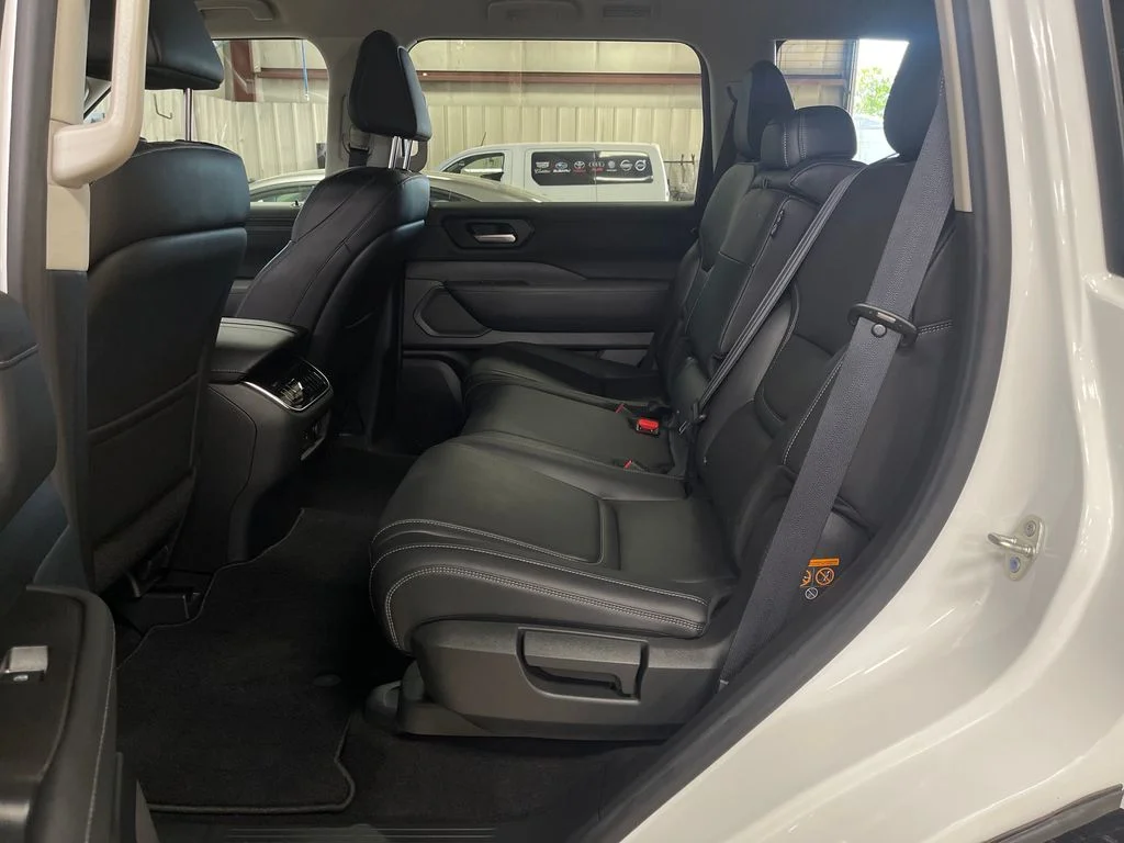 Certified Used 2025 White Nissan SV image 20
