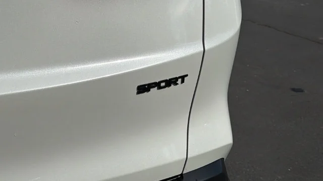 New 2027 Platinum White Pearl Honda Sport-L image 11