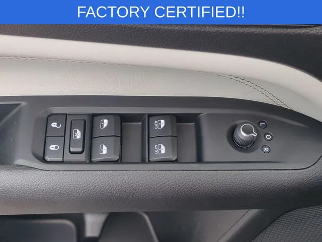 Used 2024  Jeep Limited image 14