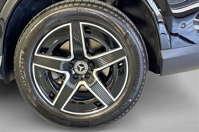 New 2027 Black Mercedes-Benz GLC 300 image 59