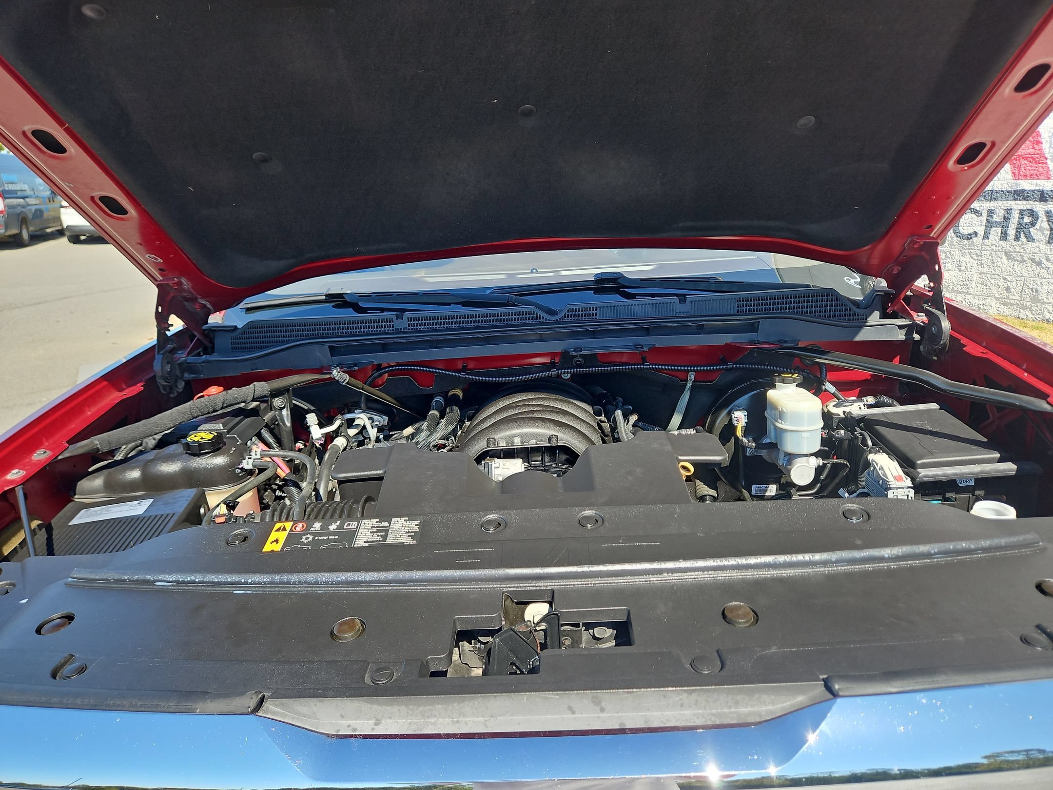 Used 2018 Red Quartz Tintcoat GMC SLT image 17
