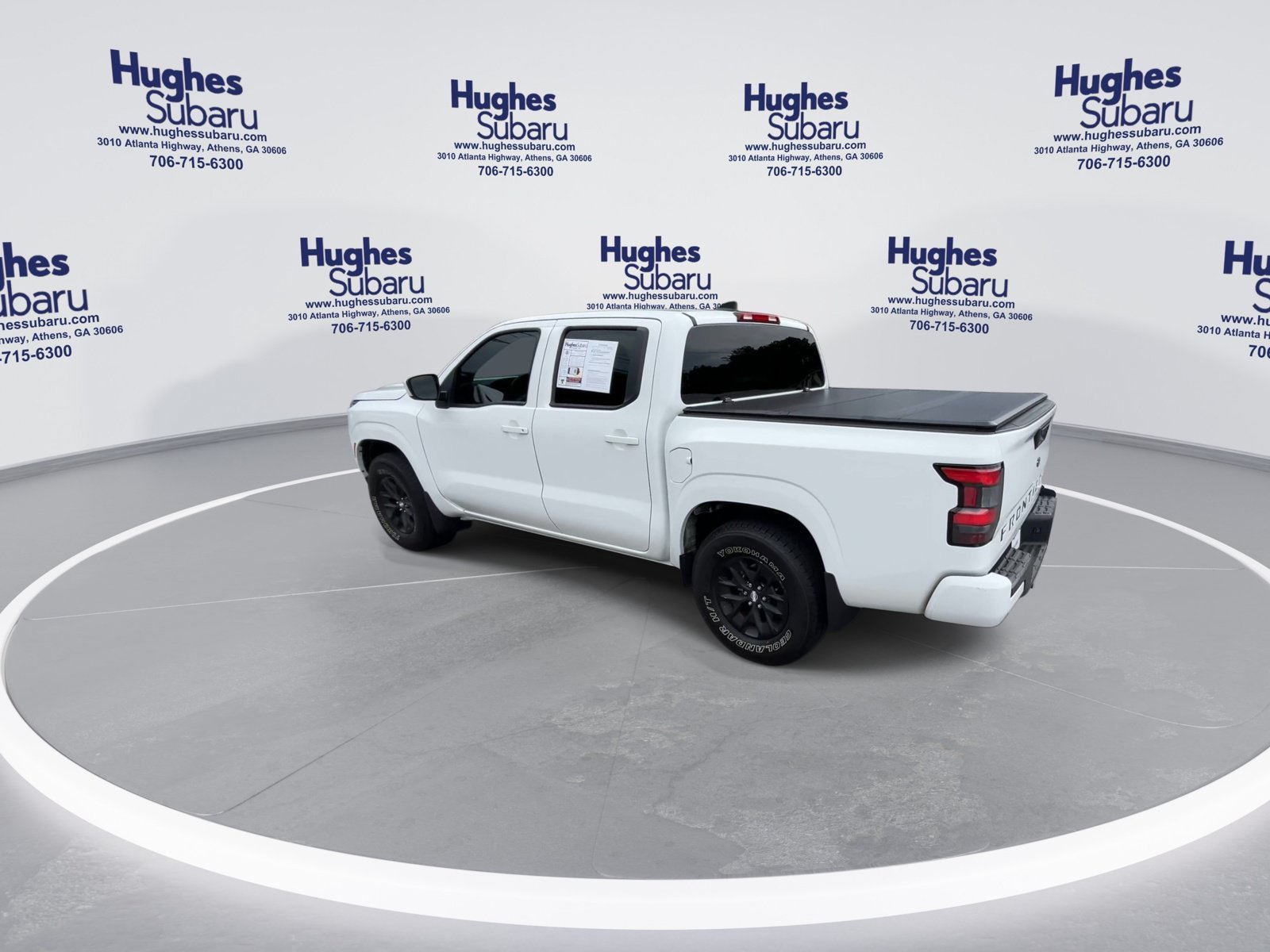 Used 2024 Glacier White Nissan SV image 8