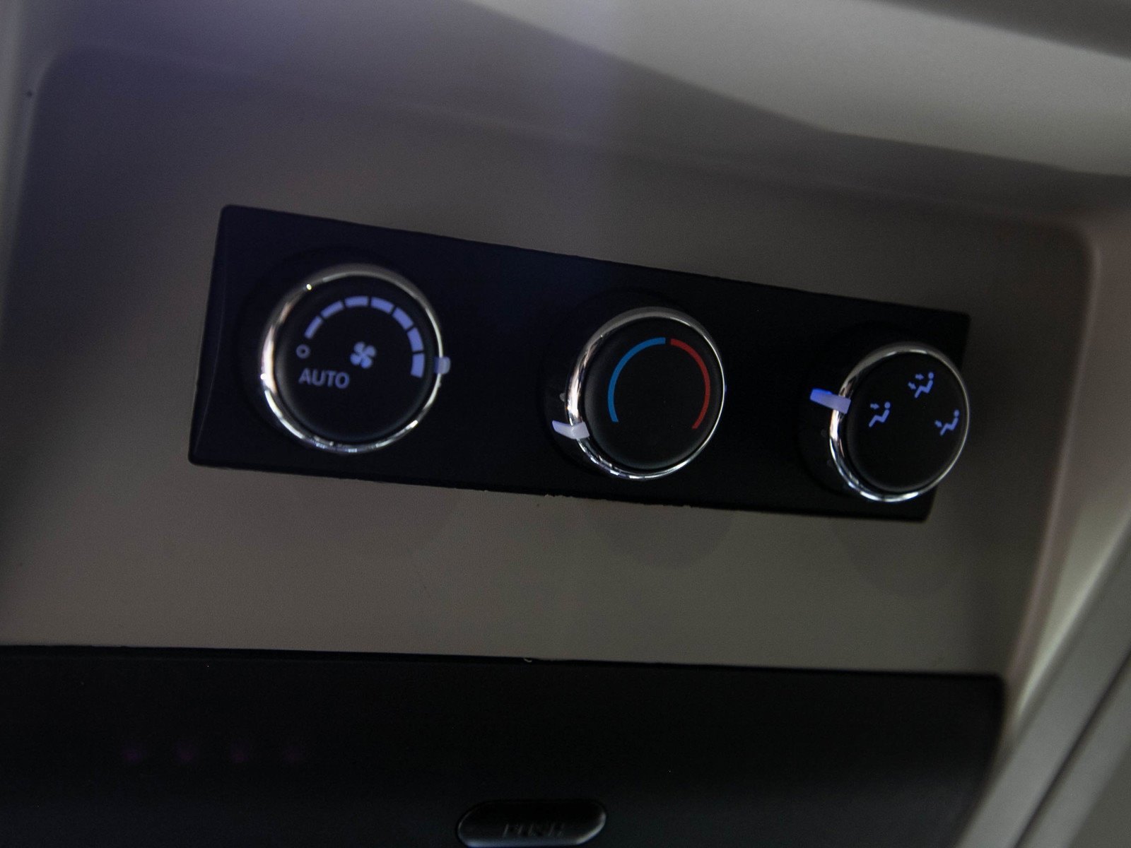 Used 2013 Maximum Steel Metallic Clearcoat Chrysler Touring image 18