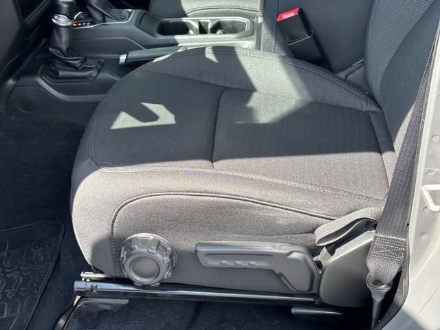 Used 2020 Gray Jeep Sport S image 15