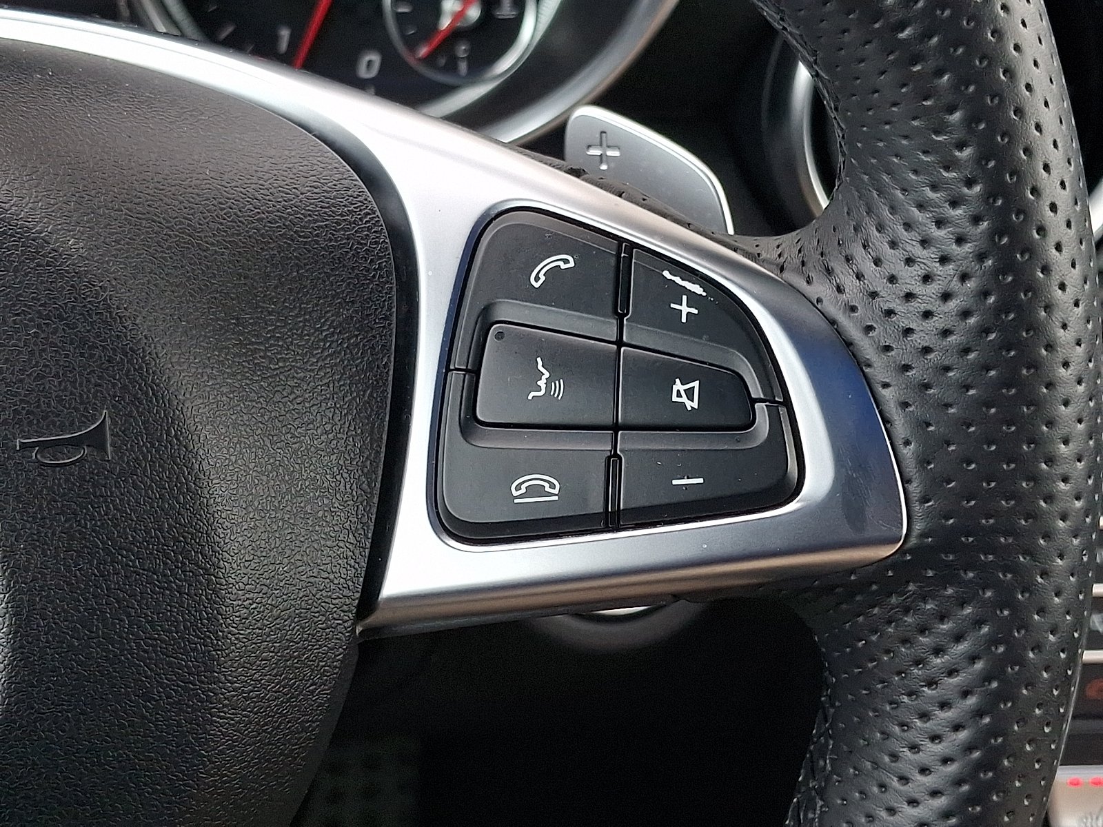 Used 2017 Brilliant Blue Metallic Mercedes-Benz  image 24