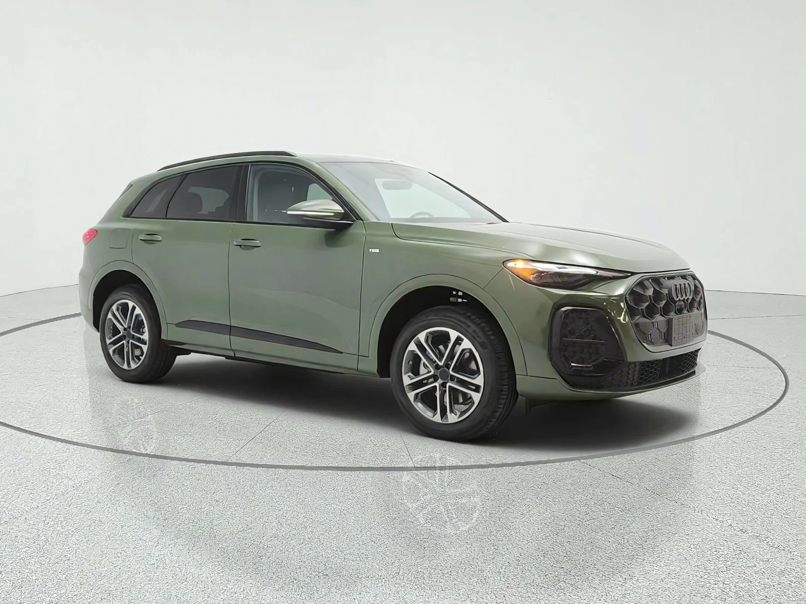 New 2026 District Green Metallic Audi Premium 2.0 TFSI quattro image 3