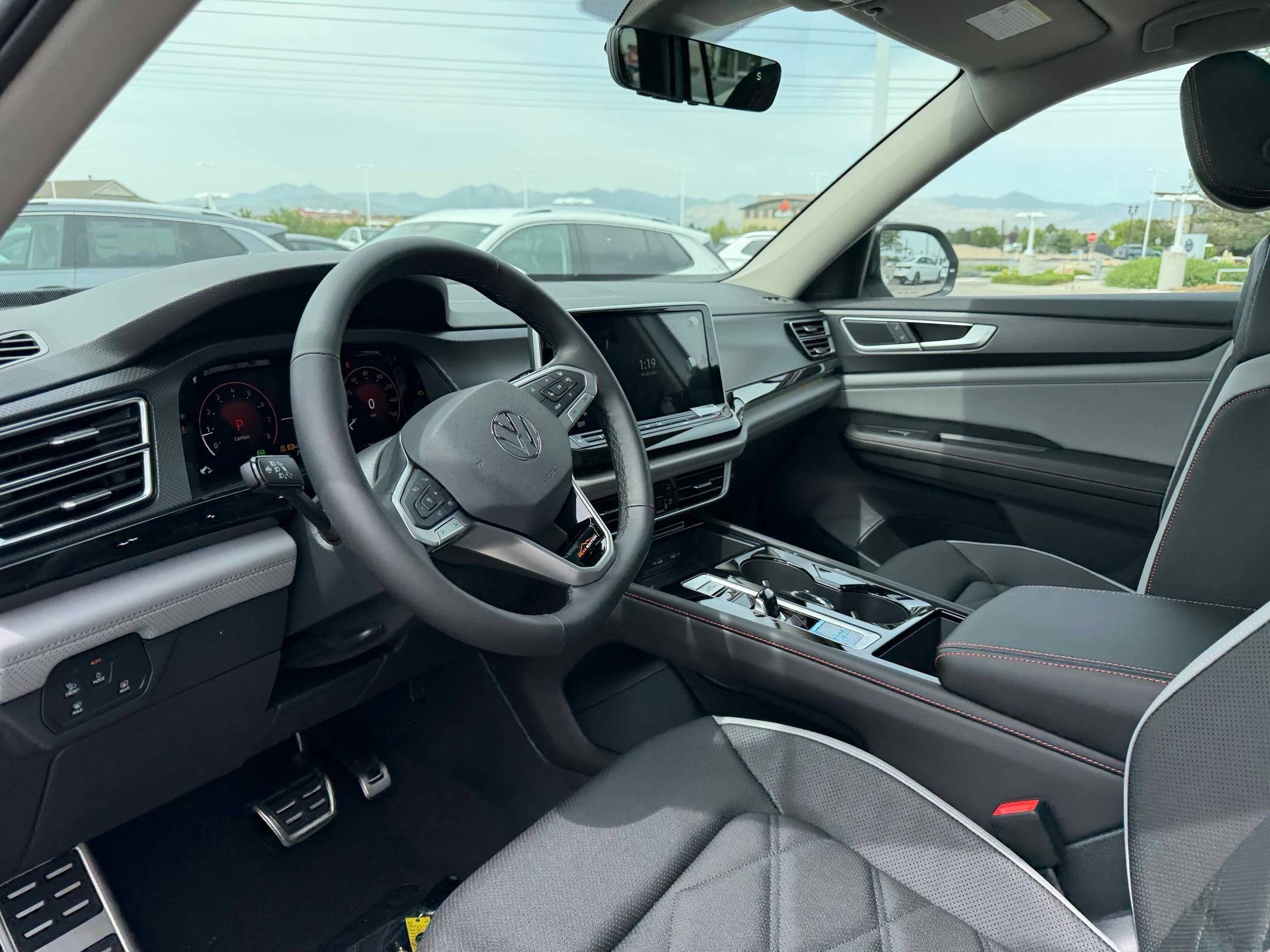 New 2026 Pearl Volkswagen 2.0T Peak Edition image 3