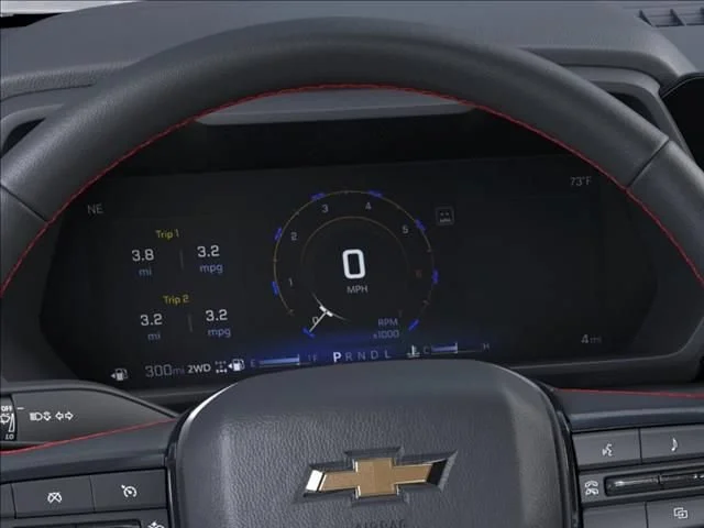 New 2026 Summit White Chevrolet WT image 18