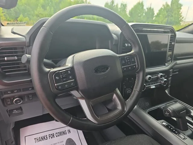 Used 2024 White Ford XLT image 17