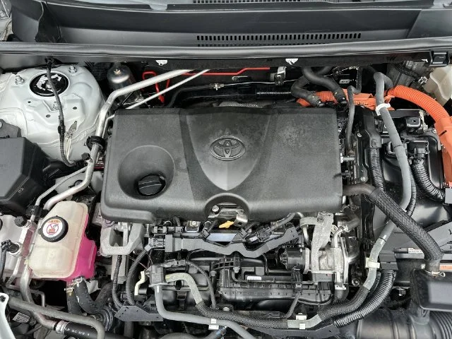 Used 2019 White Toyota XSE image 28