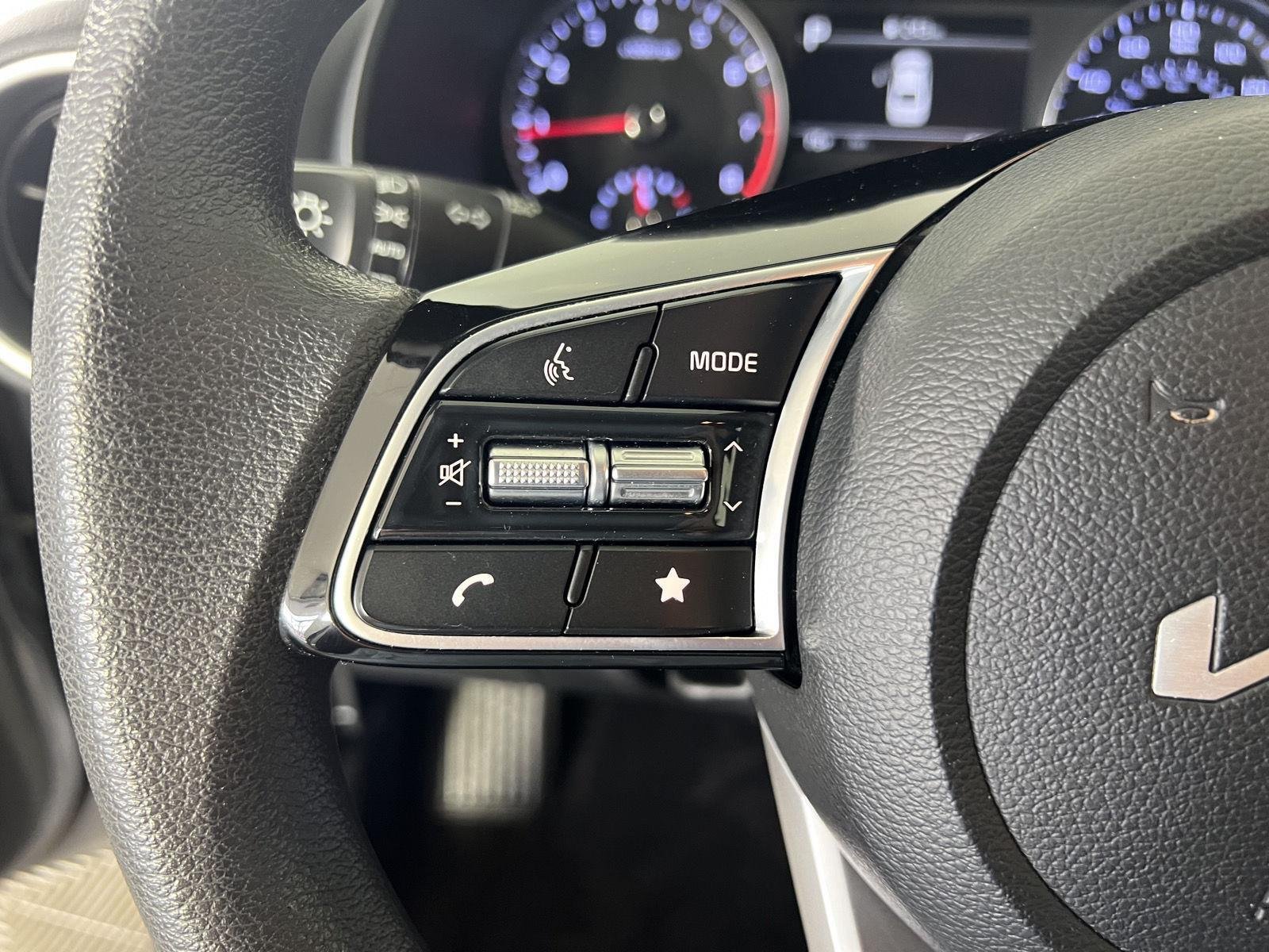Used 2023 Steel Gray Kia LXS image 9