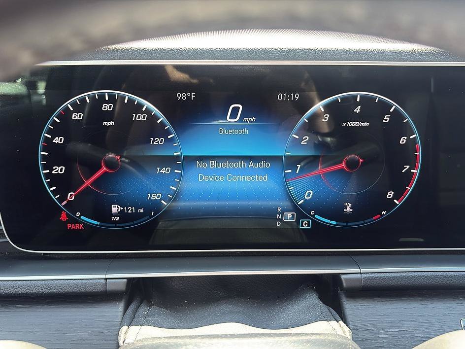 Used 2021 Polar White Mercedes-Benz GLE 350 image 19
