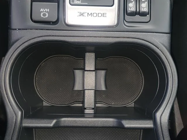 Certified Used 2020 Silver Subaru Premium image 27
