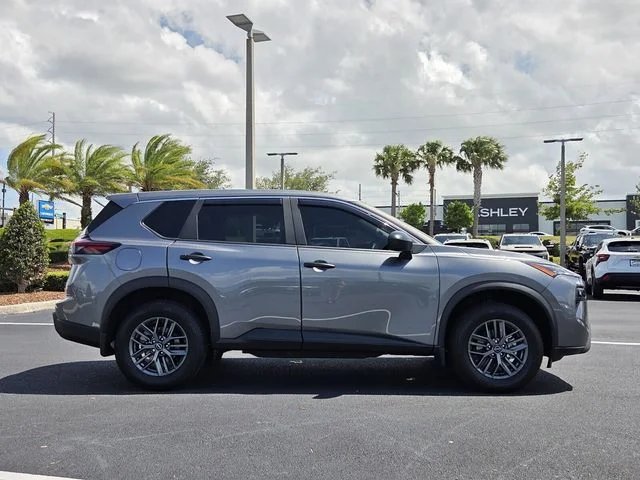 Used 2026 Gray Nissan S image 7
