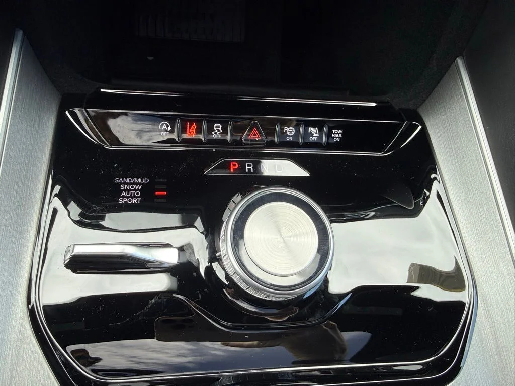 New 2026 Silver Jeep 85th Anniversary Edition image 23