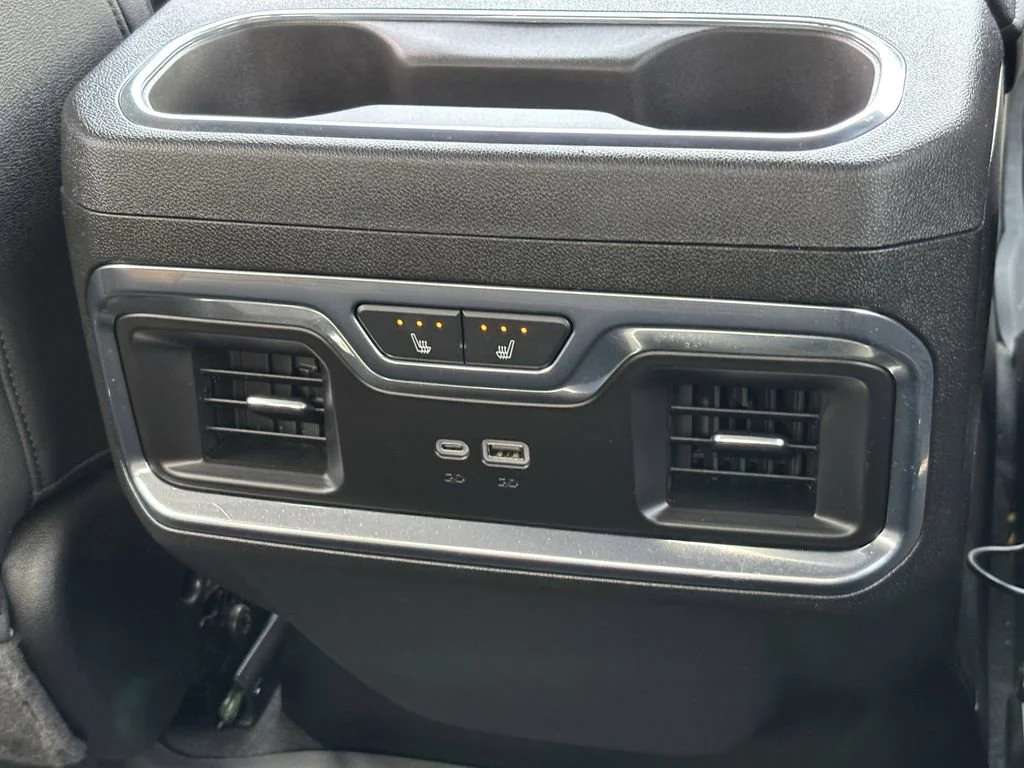 2024 Chevrolet Silverado 2500HD High Country - Photo 20