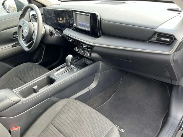 Used 2025 Black Nissan S image 23