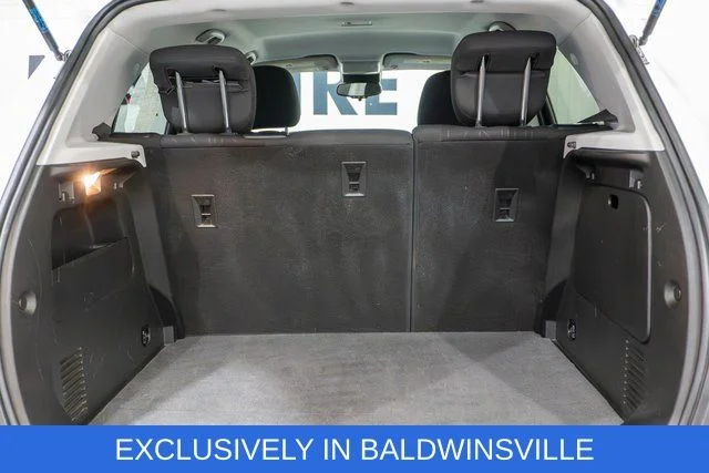 Used 2020 White Chevrolet LT image 8