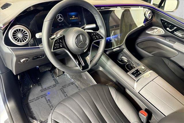 New 2026 Polar White Mercedes-Benz EQS 400 image 39