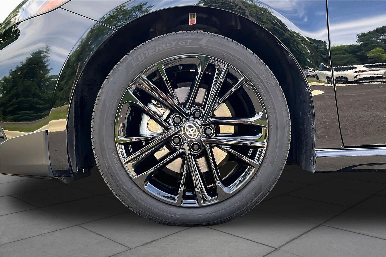 Used 2025 Midnight Black Metallic Toyota SE image 10