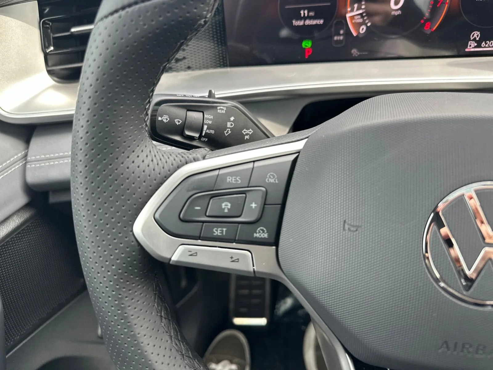 New 2026 Gray Volkswagen 2.0T SE R-Line Black image 49