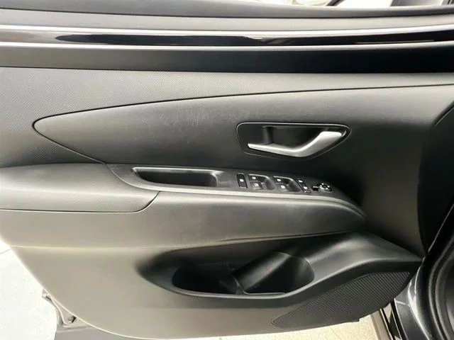 Used 2024 Gray Hyundai SEL image 21