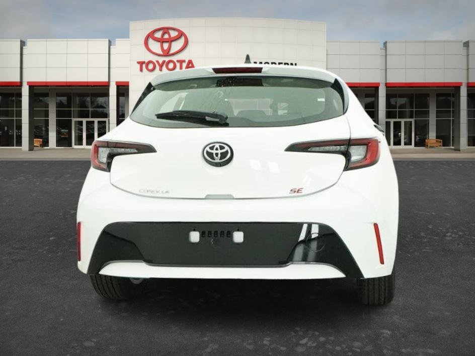 New 2026 Ice Cap Toyota SE image 11
