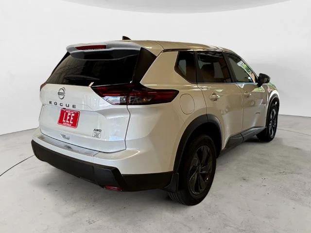 New 2026 White Nissan SV image 5