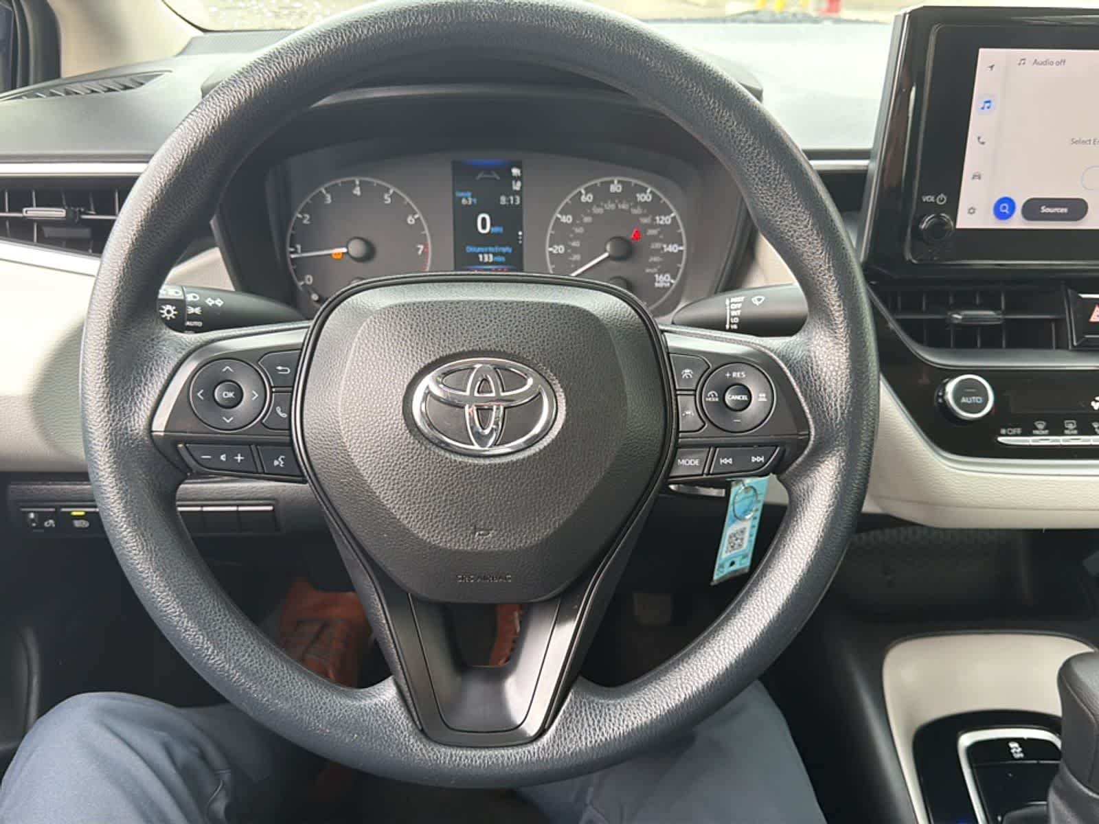 2023 Toyota Corolla LE - Photo 12