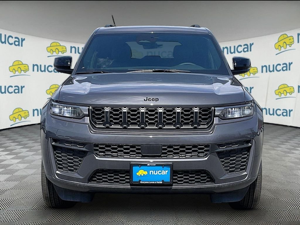 New 2026 Baltic Gray Metallic Clearcoat Jeep Laredo image 3