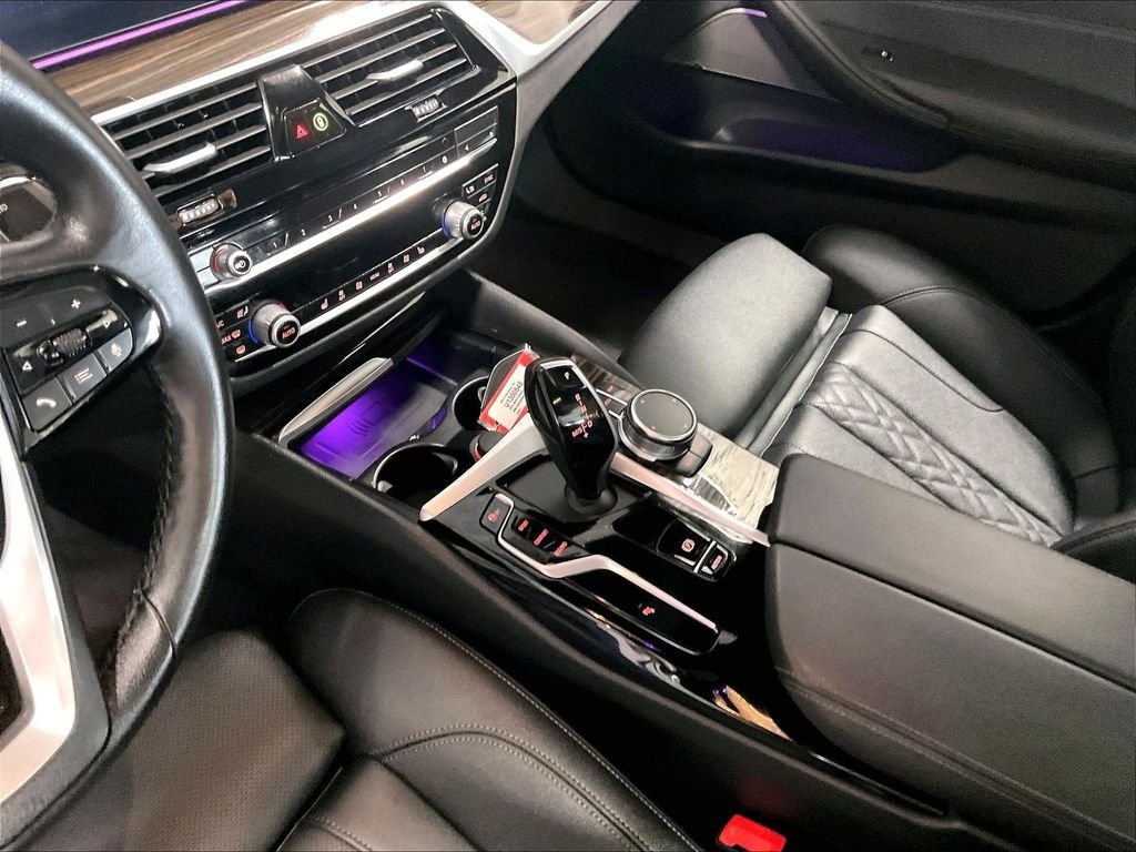 Used 2023 Gray BMW 530i xDrive image 20