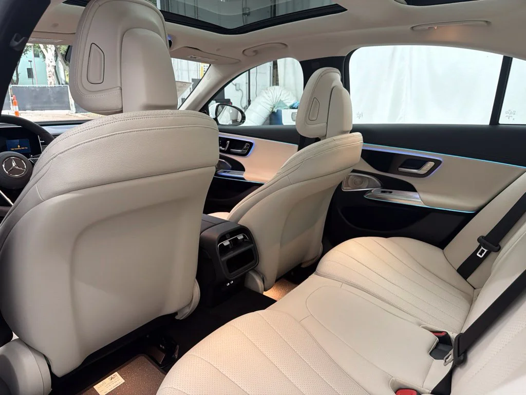 New 2027 White Mercedes-Benz E 450 image 21