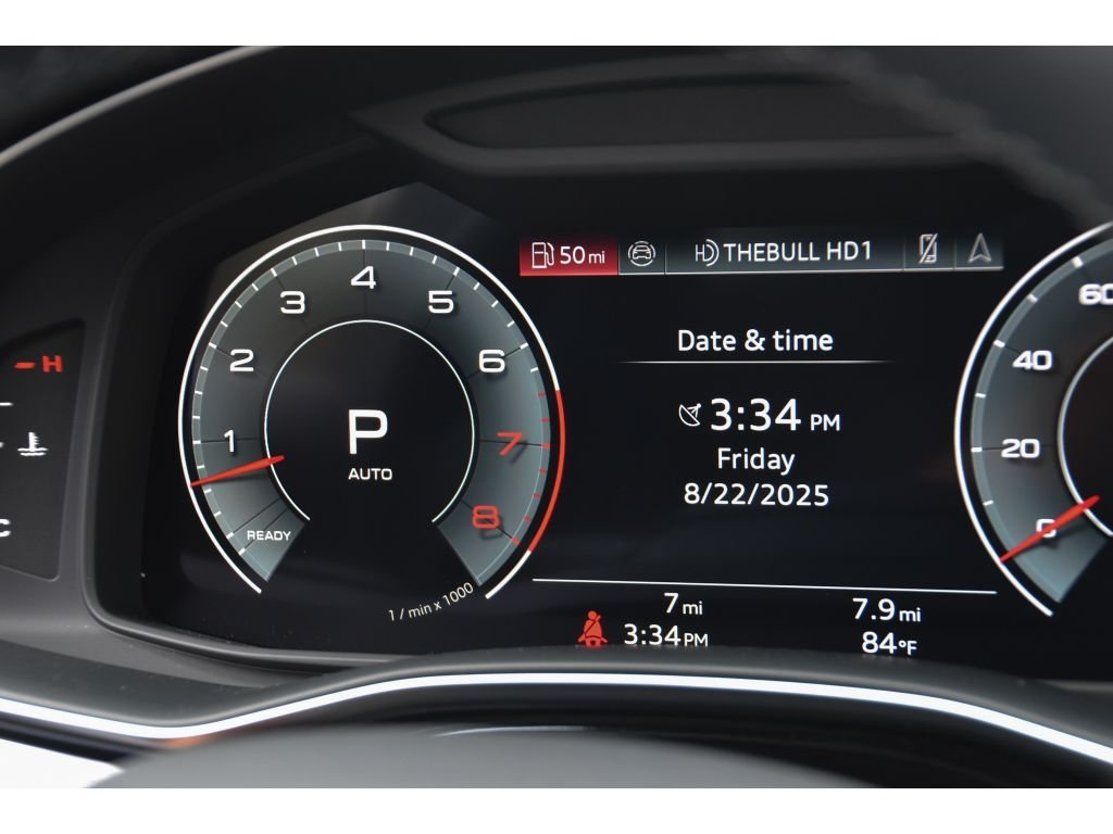 Used 2025 Gry Audi Premium Plus image 20