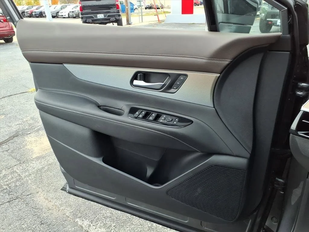 2026 Nissan Murano Platinum - Photo 24