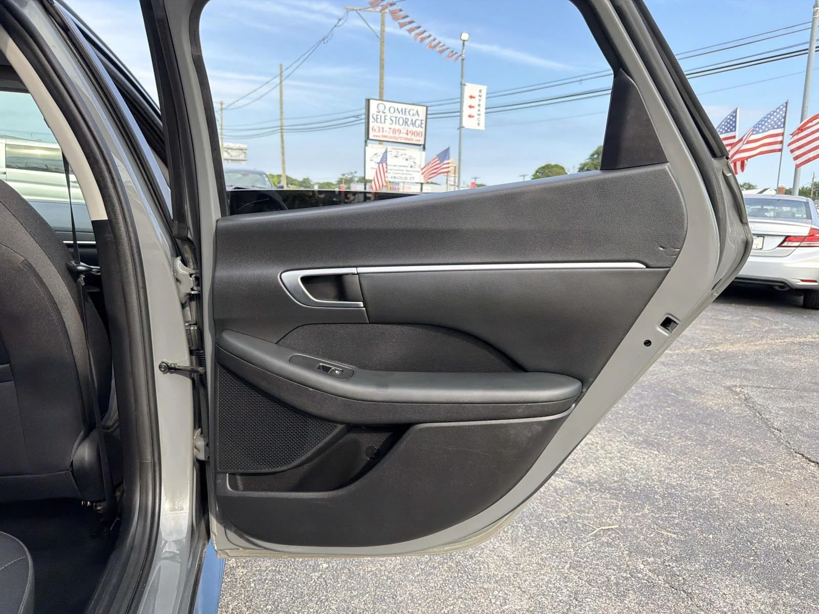 Used 2021 Gray Hyundai SEL image 17