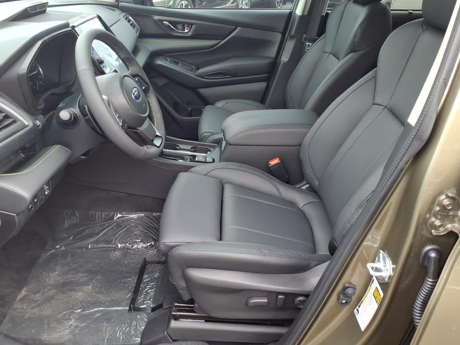 New 2026 AUTUMN GREEN METALLIC Subaru Onyx Edition Touring 7-Passenger image 27