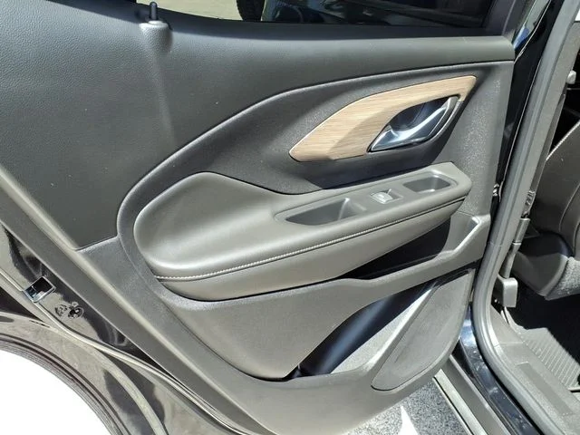 Used 2023 Black GMC Denali image 11