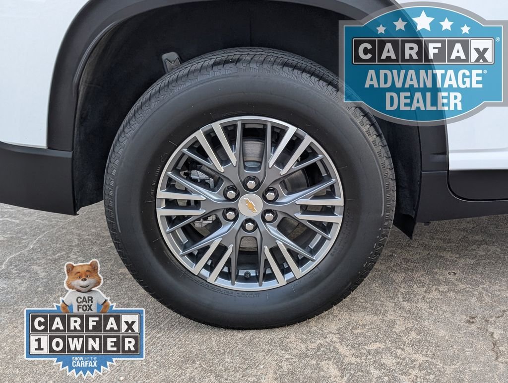 Used 2024 Summit White Chevrolet LS image 3