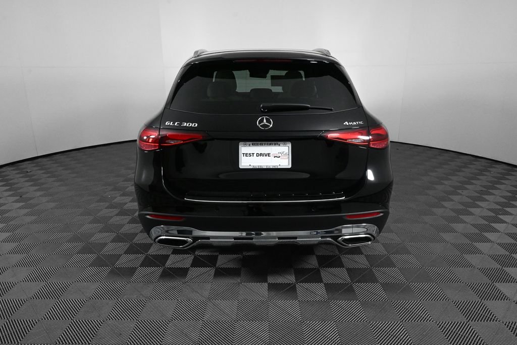 New 2026 Black Mercedes-Benz GLC 300 image 28