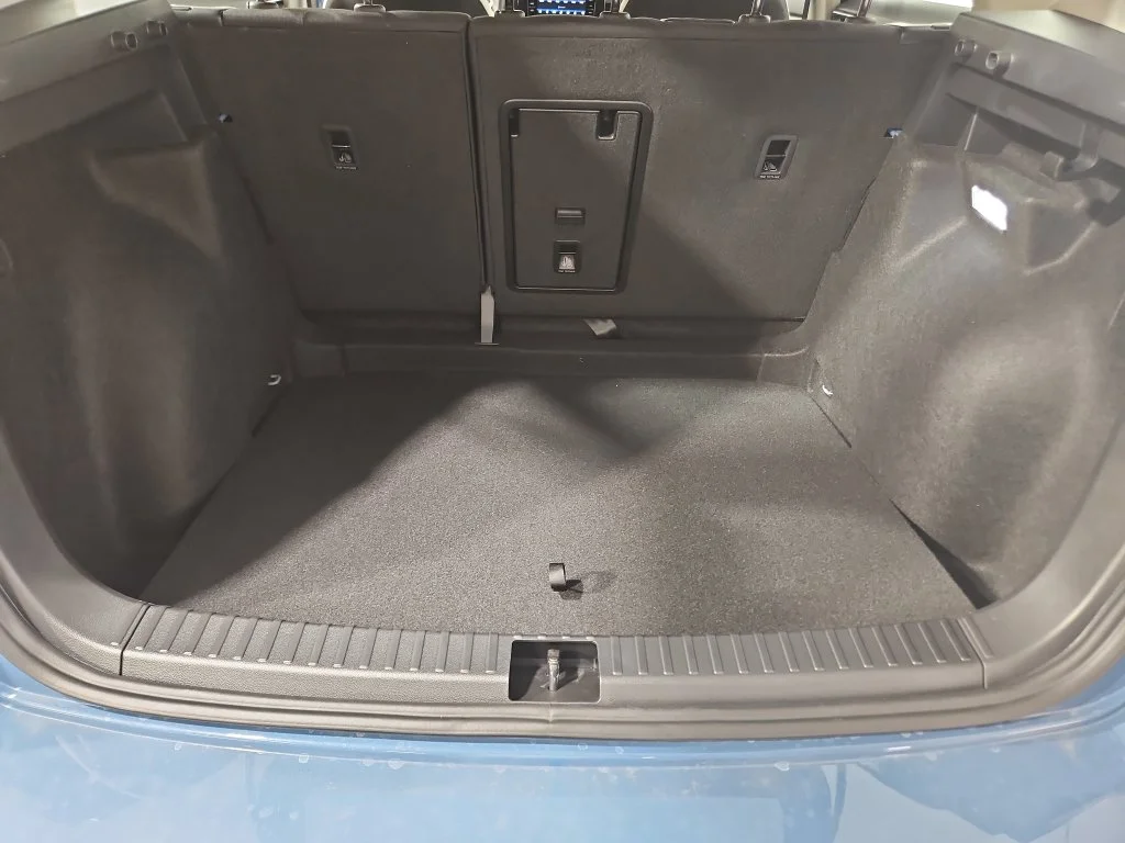 New 2027 Blue Volkswagen 1.5T S image 22