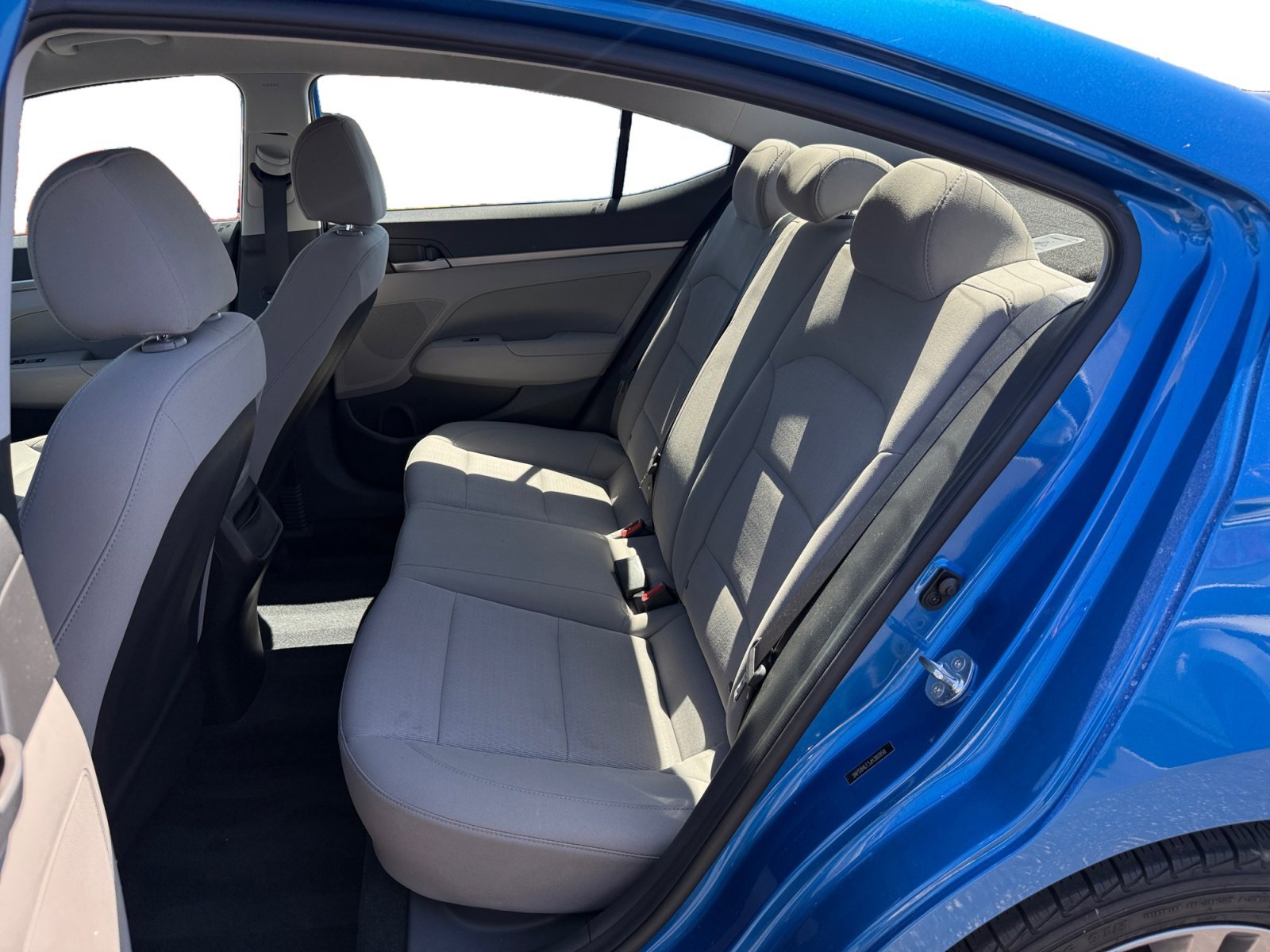 Used 2018 Electric Blue Hyundai SEL image 16