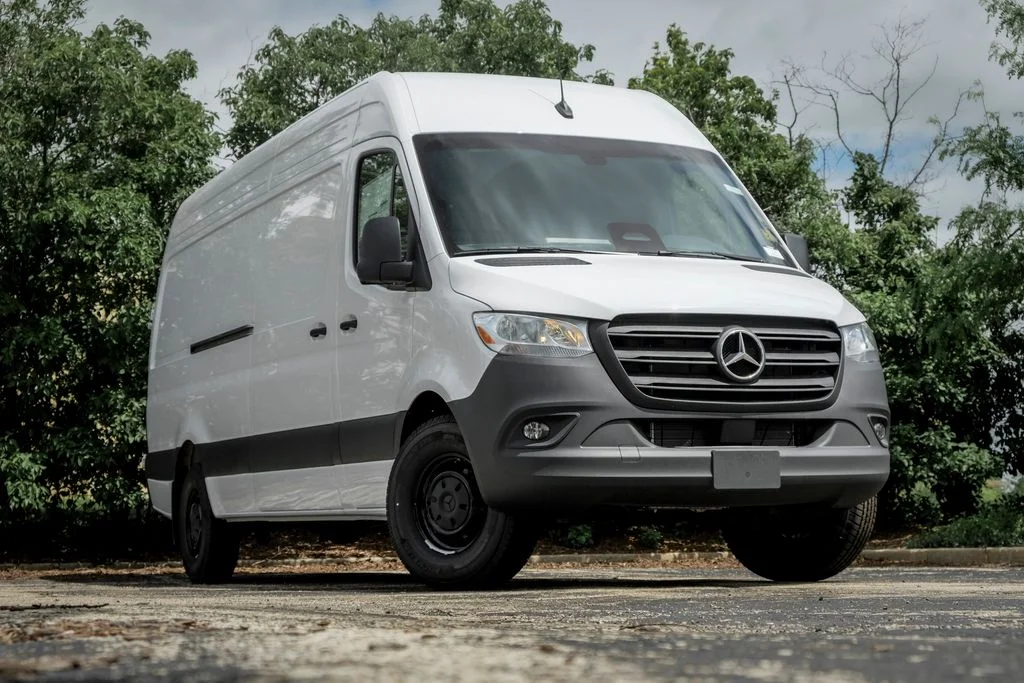2026 Mercedes-Benz Sprinter 2500 170 WB HO High Roof's photo