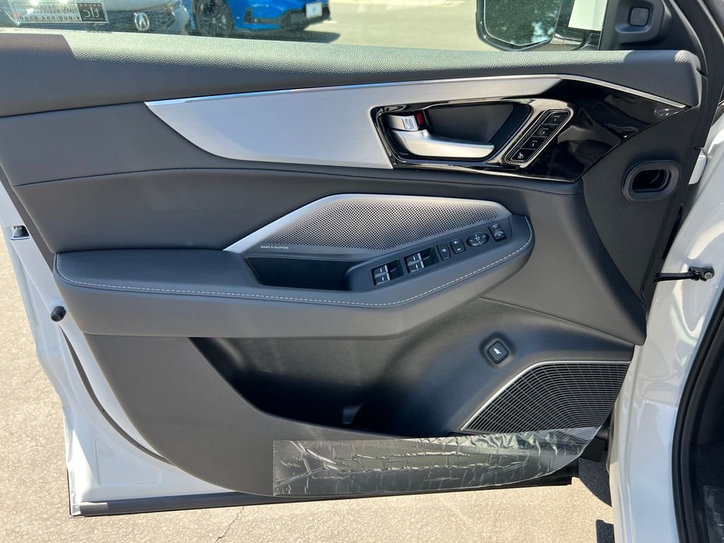 New 2026 Platinum White Pearl Acura Technology Package image 11