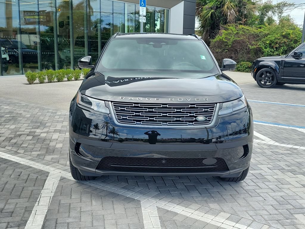 New 2026 Santorini Black Land Rover S image 8