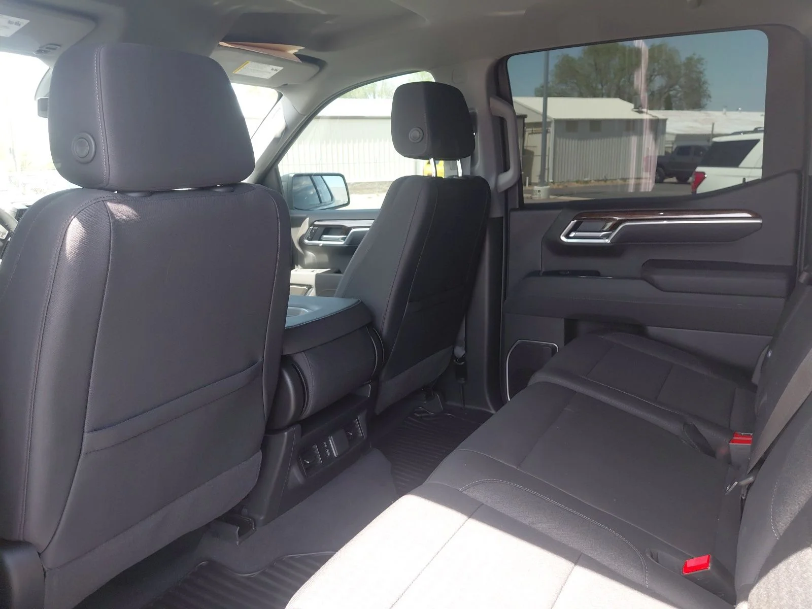 Used 2026 Silver GMC Elevation image 27