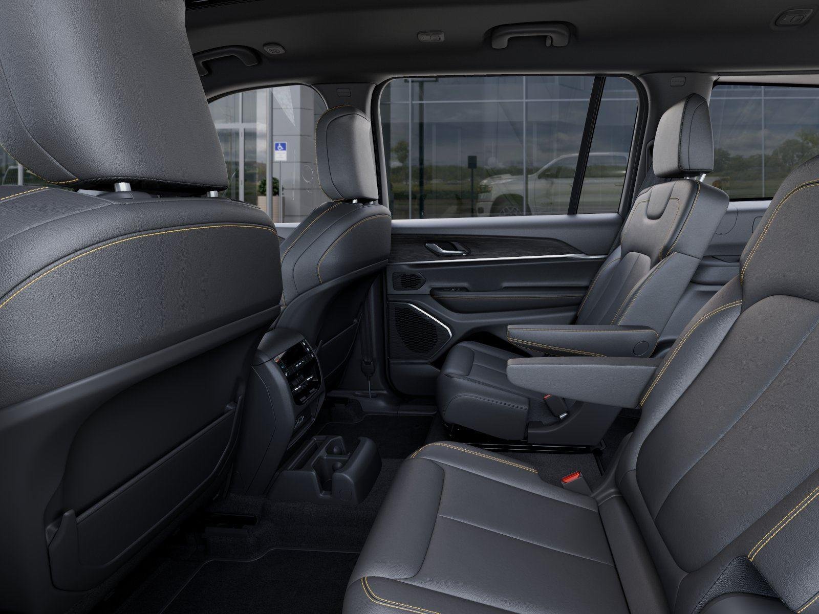 New 2026 Bright White Clear-Coat Exterior Paint Jeep GRAND CHEROKEE L 85TH ANNIVERS image 23